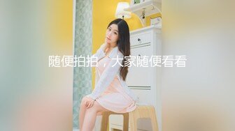 【极品稀缺破解摄像头】极品服务员宿舍日常小姐姐年轻美乳好坚挺 穿搭职业装制服很有气质 距离超近 (2)