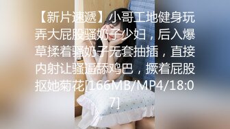 大胆坑神潜入艺术学校表演系女卫生间多角度偸拍全是美女啊人美BB也美光滑细嫩的大蜜桃臀太TM诱人了